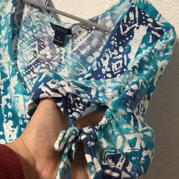 Lucky Brand - Sz XL - Abstract aquamarine turquoise Blue and White Tee - Picture 4 of 5